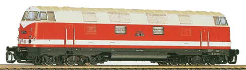 Diesel locomotive V 180 (6-axel)<br /><a href='images/pictures/Tillig/02650.jpg' target='_blank'>Full size image</a>